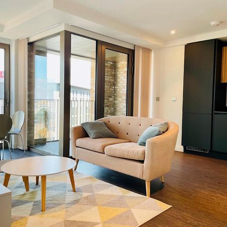 Royal Wharf Apartments Λονδίνο Εξωτερικό φωτογραφία