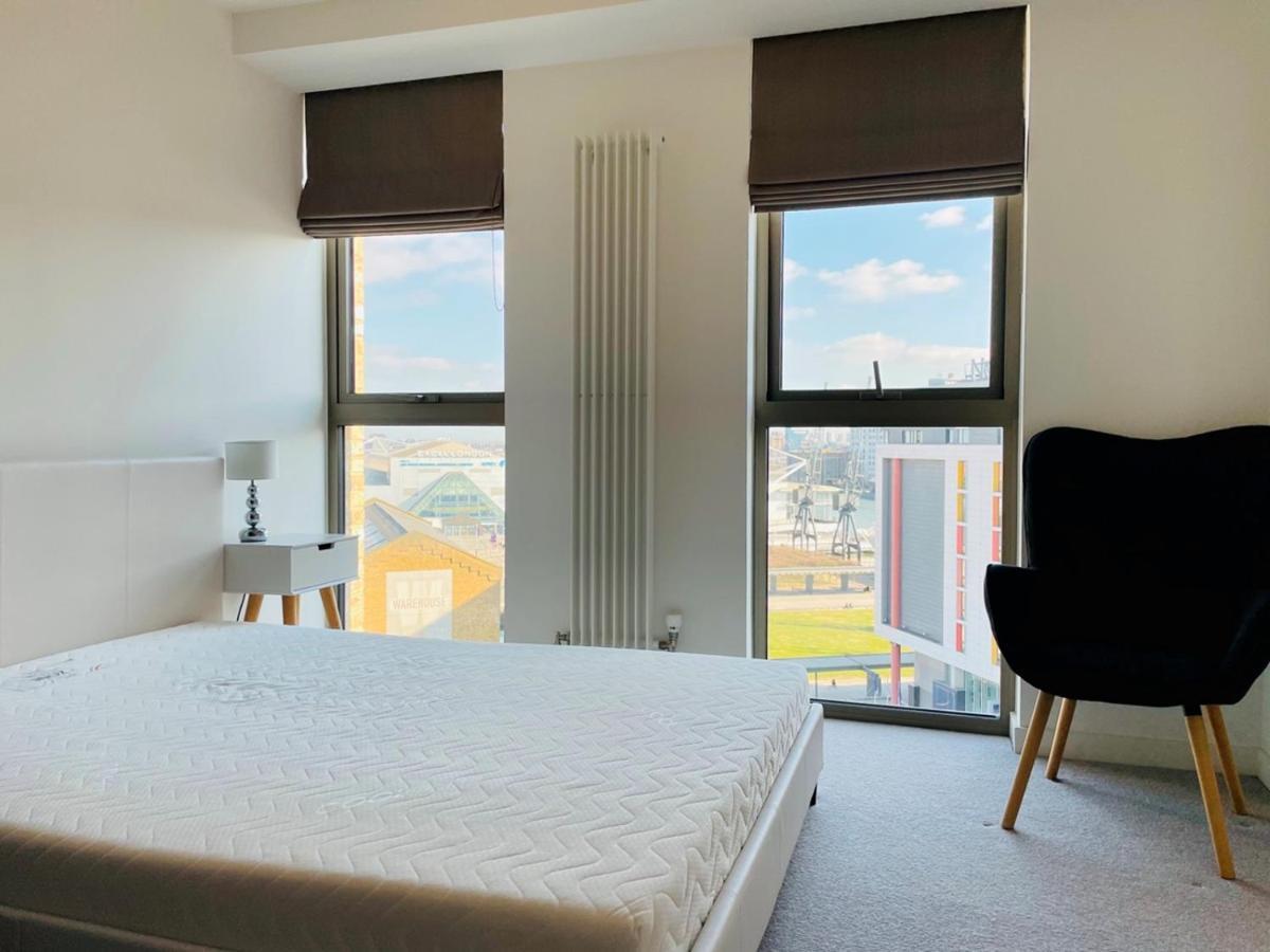 Royal Wharf Apartments Λονδίνο Εξωτερικό φωτογραφία